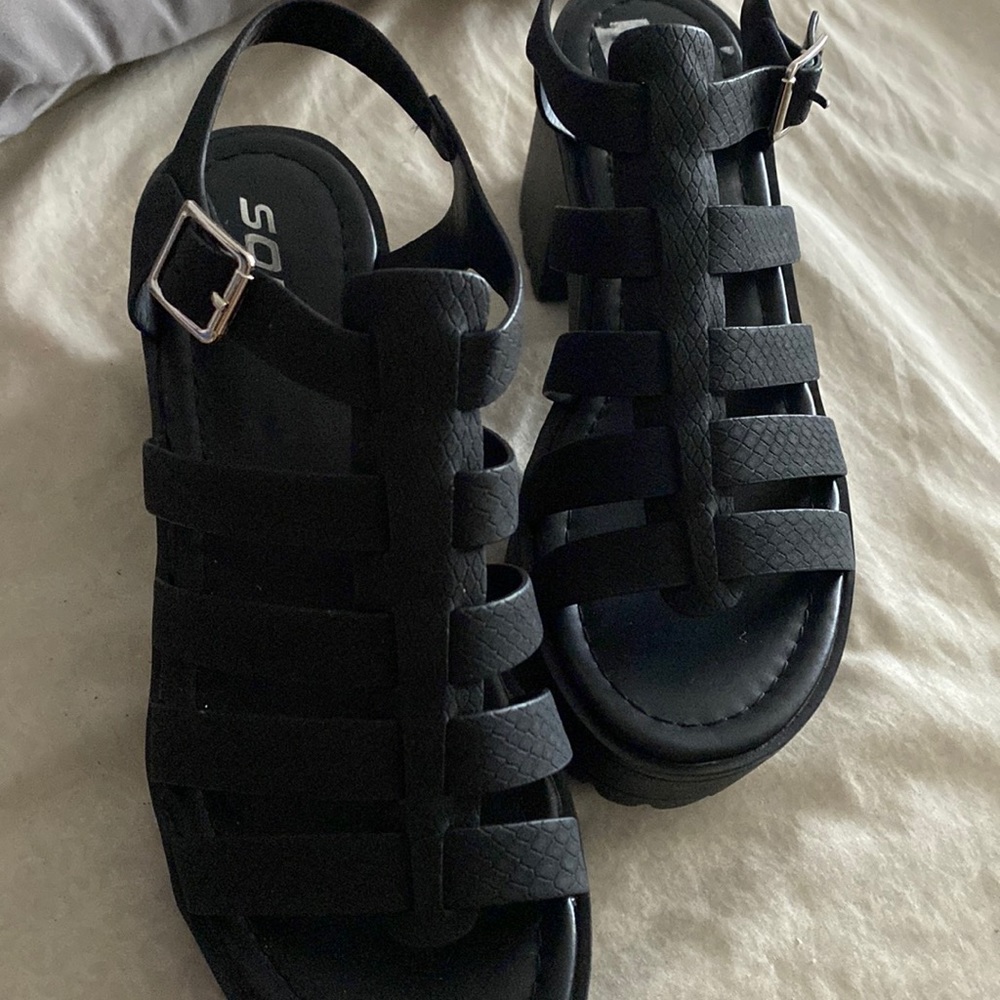 Black Chunky Heels